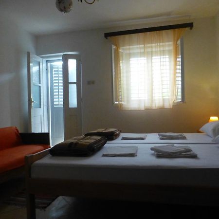 Guesthouse Bracanovic 赫瓦尔 外观 照片