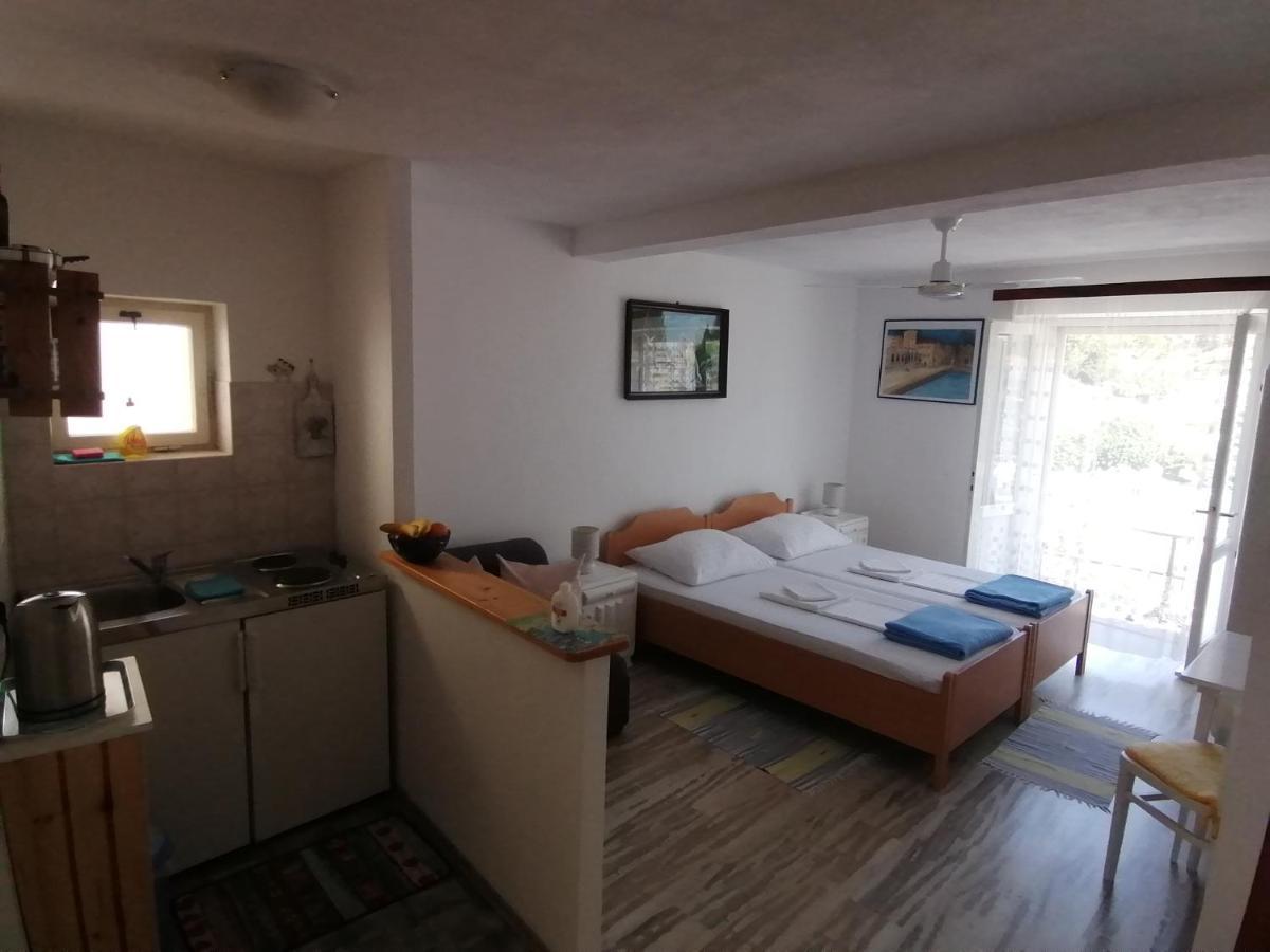 Guesthouse Bracanovic 赫瓦尔 外观 照片