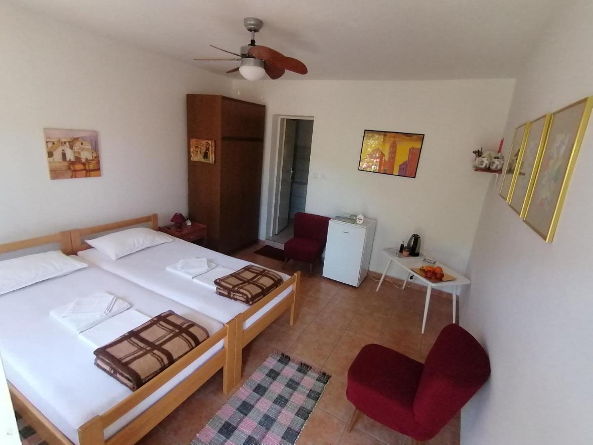 Guesthouse Bracanovic 赫瓦尔 外观 照片