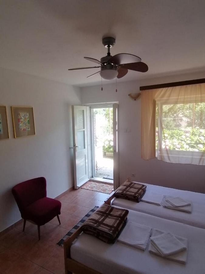 Guesthouse Bracanovic 赫瓦尔 外观 照片